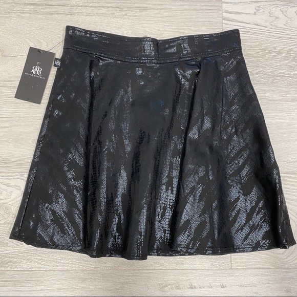 Rock & Republic Black Mamba Snakeskin Skirt Size 6 - Picture 1 of 14